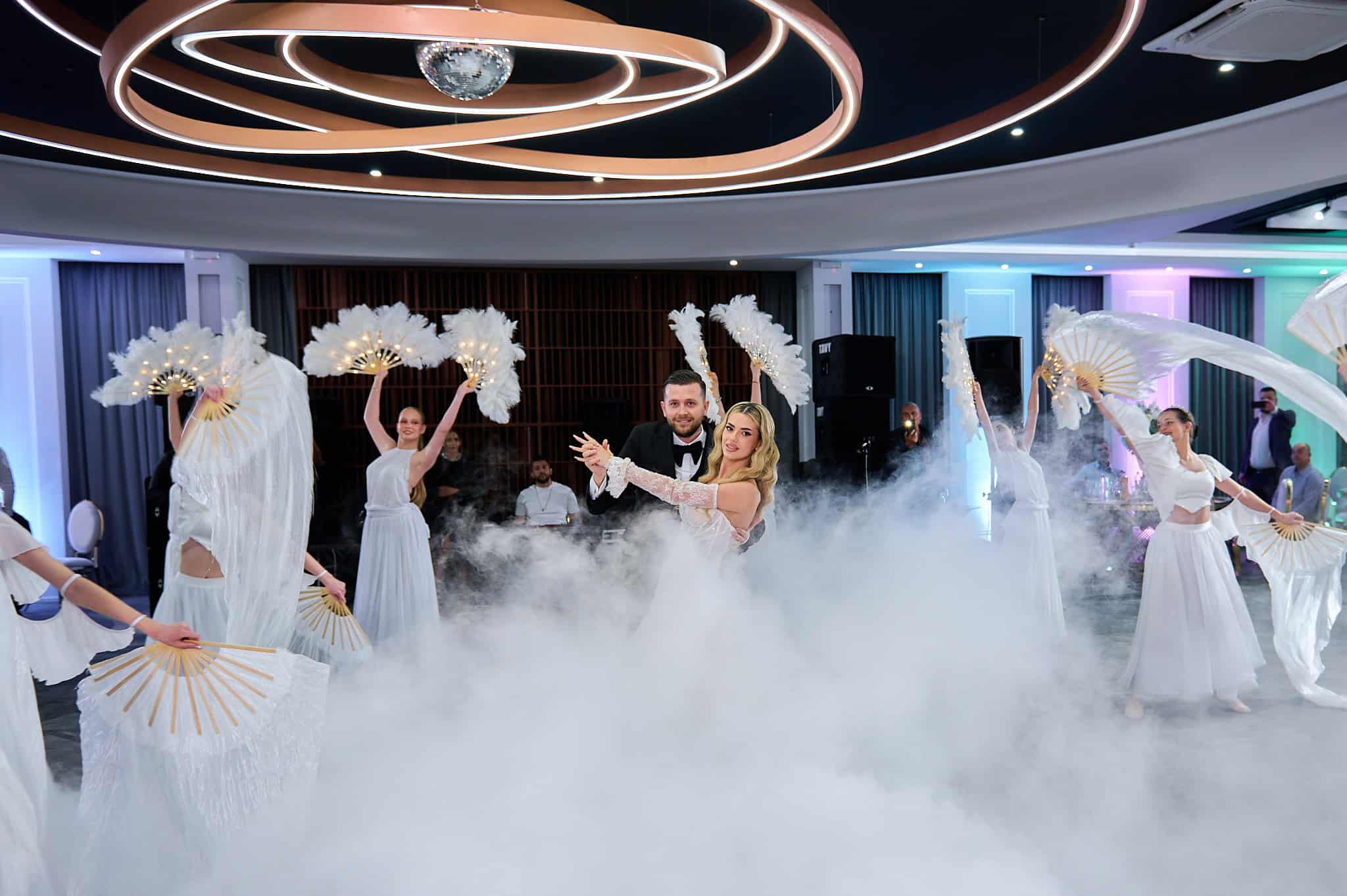 Nuntă elegantă organizată la Unique Ballroom Galați